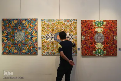 افتتاح نمایشگاه «آیینه‌ای به رویت آیات»
