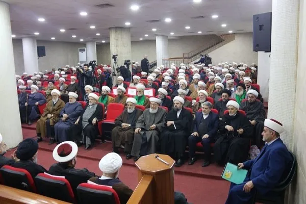راه دفع فتنه‌ها دعوت علمای امت اسلامی به وحدت است