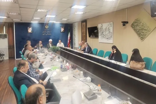   د قرآن  دخادمانو د ټولنې په تخصوصي ټولګیو کې د خادمانو د ټاکلو د دستورالعمل نهائي کیدا