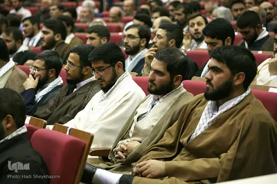 عمامه گذاری طلاب مدارس علمیه ی استان آذربایجان شرقی