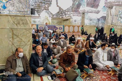 دیدار جامعه قرآنی فارس با نماینده ولی فقیه در استان