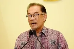 Waziri Mkuu wa Malaysia atetea bajeti ya dola milioni 2.2 ya usambazaji nakala za Qur’ani