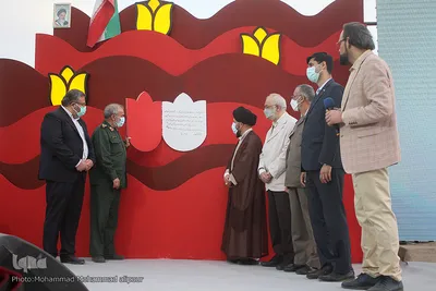 رونمایی از تقریظ رهبری بر کتاب «حوض خون» در اندیمشک