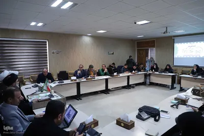 نشست تبیینی پویش «زندگی با آیه‌ها» در آذربایجان‌شرقی