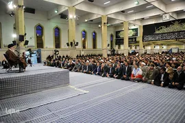 دیدار دانش‌آموزان و دانشجویان با رهبر انقلاب