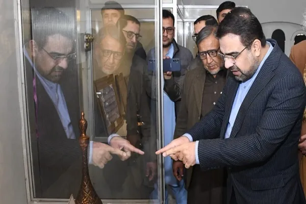 د پیښور میوزیم کې د ایران پېژندنې خونه پرانیستل شوه