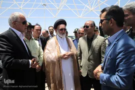 بازدید حجت‌الاسلام  قاضی عسکر، نماینده ولی فقیه در امور حج و زیارت از سالن در دست احداث ویژه حجاج فرودگاه امام خمینی(ره)