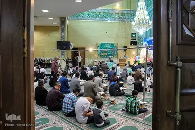 محفل انس با قران در مسجد صاحب‌الزمان سعادت آباد