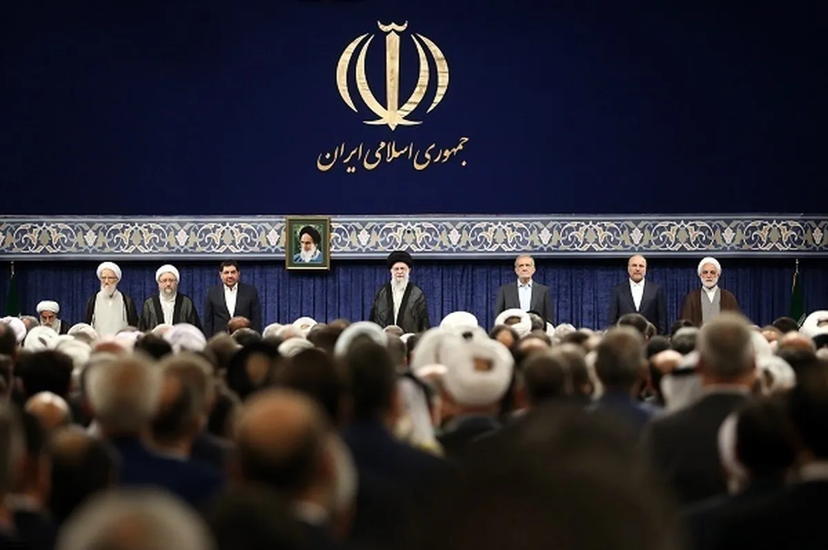 Ayatullah Khamenei amuidhinisha rasmi Rais wa Jamhuri ya Kiislamu ya Iran, Masoud Pezeshkian