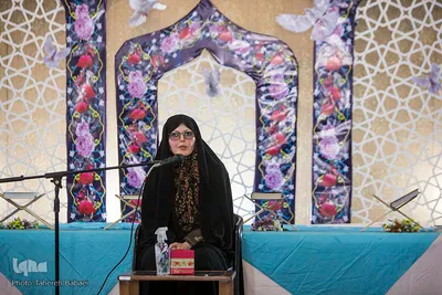 مجلس زنانه جزء خوانی قرآن کریم