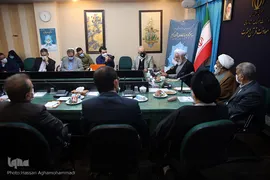 مراسم تجلیل از خادمان قرآن کریم برگزیده سالهای ۹۸ و ۹۹