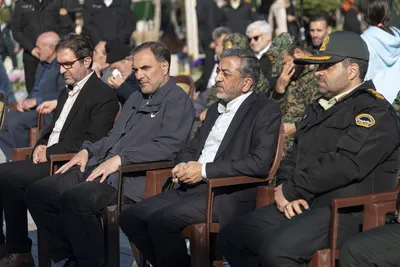 گلباران گلزار شهدای امامزاده محمد کرج‎