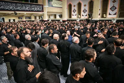 مراسم عزاداری شب تاسوعا در حسینیه امام خمینی(ره)