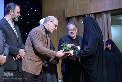 دوازدهمین آئین تجلیل از حافظان قرآن مرکز آموزشی آستان حضرت عبدالعظیم(ع)