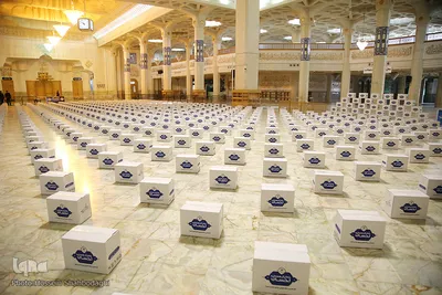 همدلی و احسان در شب ولادت کریم اهل بیت