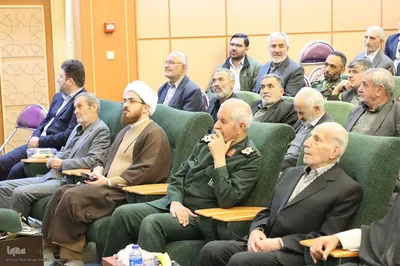 آئین رونمایی کتاب « از ارتفاعات سخت تا نخل‌های بی‌سر»‎