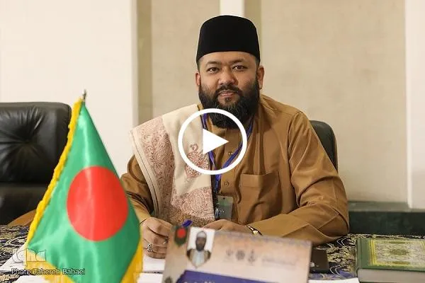 شاهد..تلاوة المقرئ 