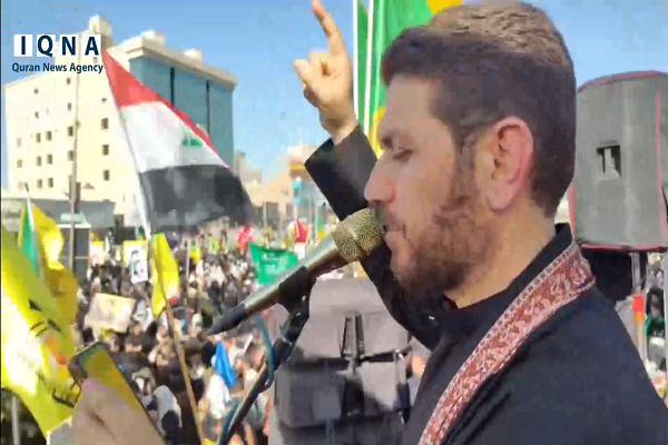 شاهد..أنشودة العزاء بصورت القارئ