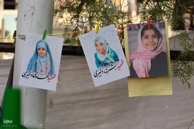 تجدید بیعت دختران و مادران اصفهانی با رهبر انقلاب در گلستان شهدا