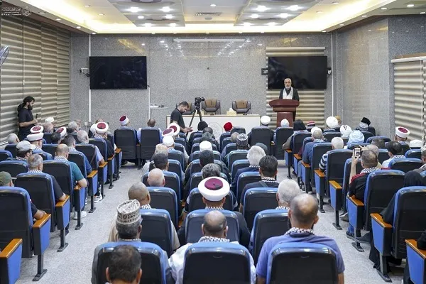 أمين عام العتبة العلوية: القضية الفلسطينية تعيش في ضمير النجف + صور