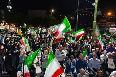 مراسم وداع با پیکر شهیدان مصطفی امینی و عبدالحسین شیخ‌کوپایی در اصفهان