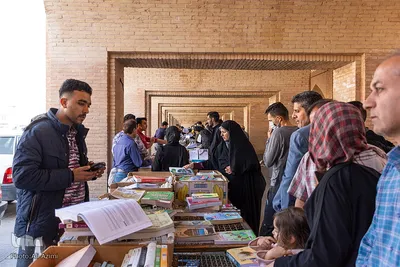 گذری بر جمعه بازار کتاب اصفهان