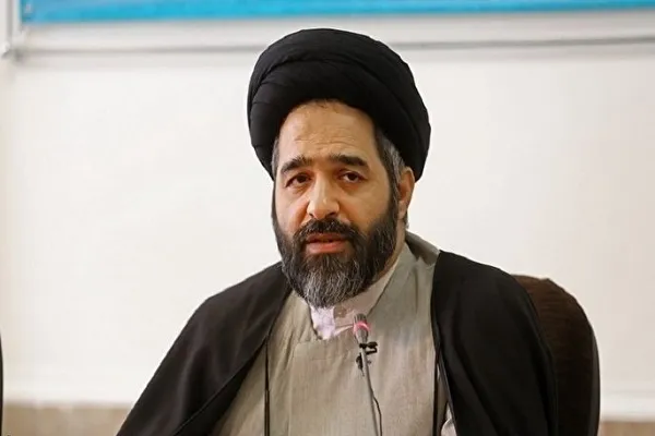 عبور از چالش‌های کلان نیازمند تولید نظام‌های معرفتی بومی است