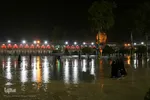 بارش اولین باران پاییزی در آستان حضرت شاهچراغ(ع)