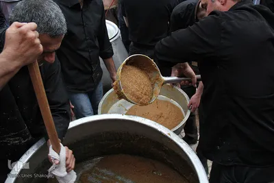 پخت حلوای 14 تنی در زنجان‎