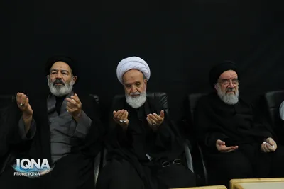 عزاداری روز شهادت امام رضا در دفتر مراجع