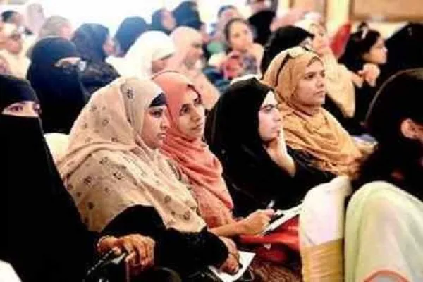Hindistan’da ekonomik alanda aktif Müslüman kadınlar bir araya geldi