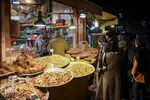 بازار همدان در آستانه شب یلدا