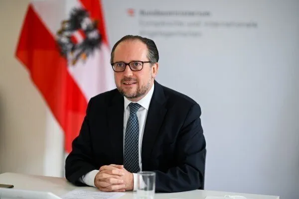 Avstriya xarici işlər naziri İrana başsağlığı verib
