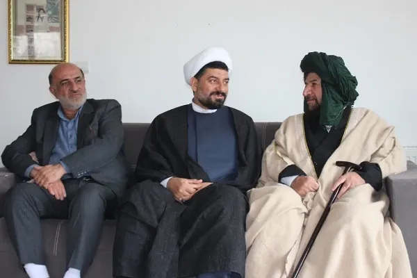 نقش تأثیرگذار روحانیت در تقویت وحدت و خدمت به جامعه