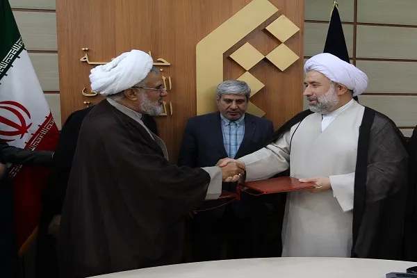 علمای اسلام در ترویج اندیشه صحیفه سجادیه تلاش روزافزون داشته باشند