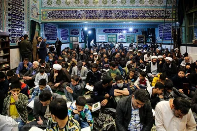 کرسی تلاوت قرآن کریم در مسجد جامع فاطمه الزهرا(س)
