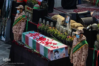 مراسم خاکسپاری و تشیع پیکر شهید «حسین فغانی»