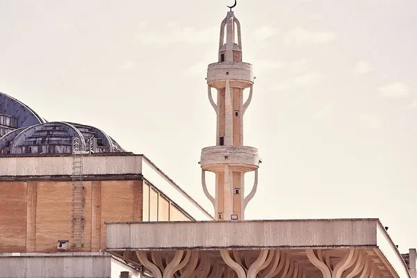 İtaliyada müsəlmanların məscidləri yoxdur