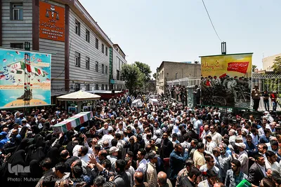 تشییع پیکر مطهر ۱۵۰ شهید دفاع مقدس