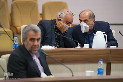 نشست قرارگاه بهداشت و سلامت آستان مقدس شاهچراغ(ع)