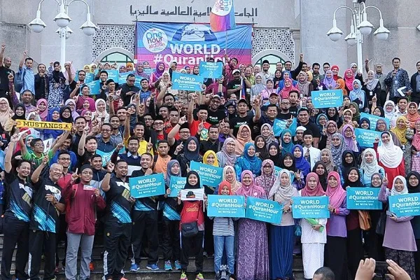 Para Pengungsi Myanmar dalam Kampanye Quran Hour