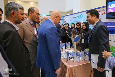 افتتاح نمایشگاه و دستاوردهای پایگاه استنادی و پایش علم و فناوری (isc) جهان اسلام در شیراز‎‎