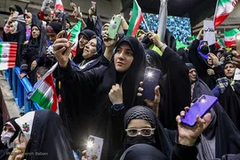 اجتماع بزرگ دختران انقلاب