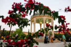 آرمگاہ حافظ شیرازی