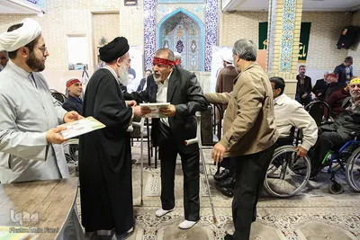 گردهمایی جانبازان دفاع مقدس‎ با حضور آیت الله دستغیب
