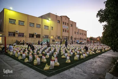 کمک مومنانه خیریه کانون قرآن دبیرستان شهید دستغیب