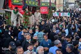 مراسم تشییع پیکرهای مطهر پنج شهید مدافع حرم در مشهد مقدس