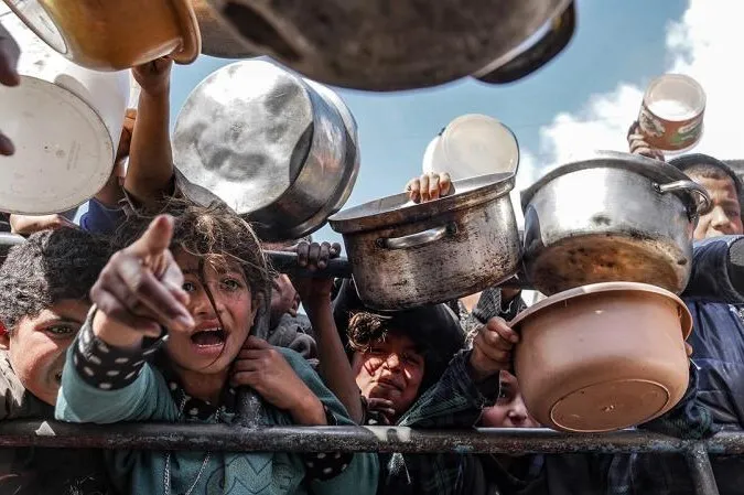BM ropörtörleri, İsrail’in Gazze’deki insanları kasıtlı olarak aç bıraktığını bildirdi