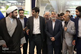 بازدید وزیر فرهنگ و ارشاد اسلامی از نمایشگاه بین المللی قرآن کریم