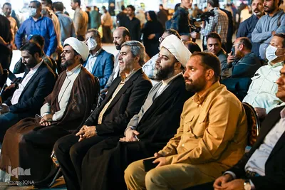 افتتاح بیستمین نمایشگاه عطر سیب